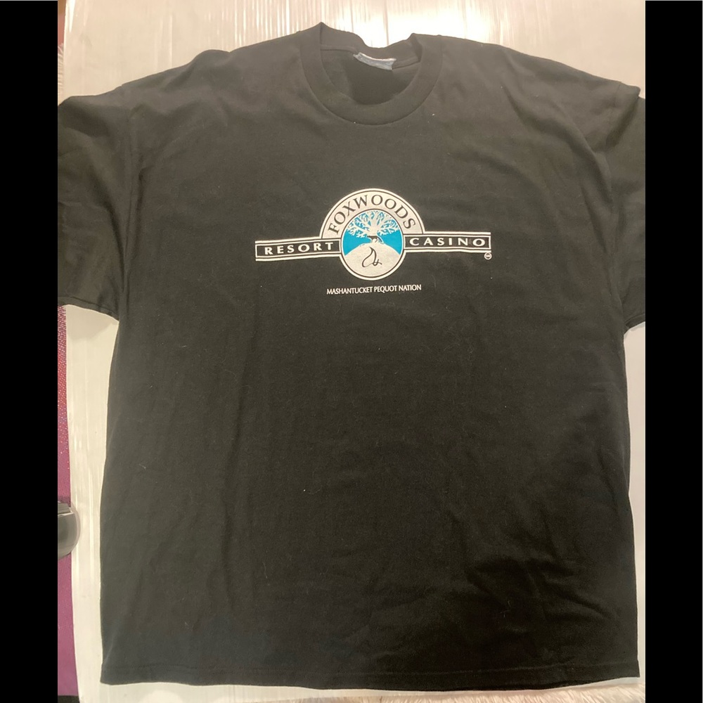 Vintage Foxwoods Casino shirt